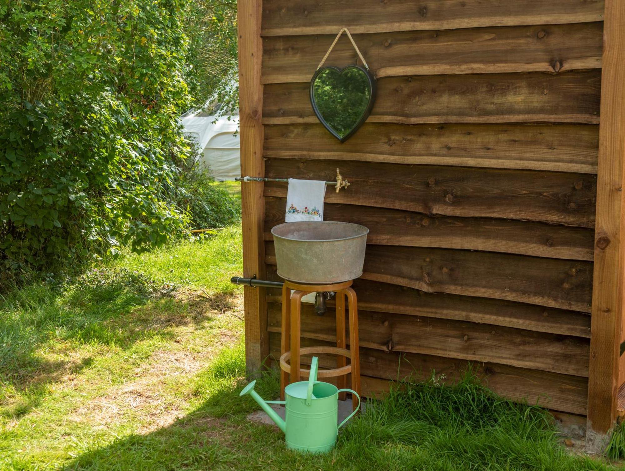Stargazer Glamping Uk Andromeda 6 People * Ross-on-Wye